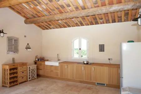 La Colline de Rêve plus 4 gîtes, Villa contemporaine à Apt avec piscine privée - Photo 3