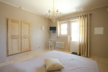 La Colline de Rêve plus 4 gîtes, Villa contemporaine à Apt avec piscine privée - Photo 20