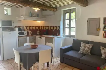 La Valmasque, Maison de style avec piscine chauffée et clim à Lacoste - Photo 3