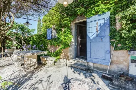 Le Mûrier, Gîte provincial à Oppede avec piscine - Photo 1