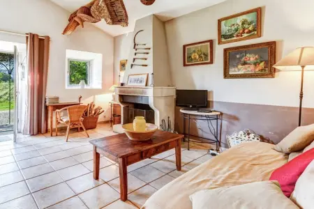 Le Mûrier, Gîte provincial à Oppede avec piscine - Photo 2