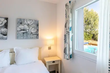 Sophora 8 with pool, Grande villa indépendante, lave-vaisselle, à 800 m de la mer - Photo 6