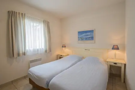 Sophora 8 with pool, Grande villa indépendante, lave-vaisselle, à 800 m de la mer - Photo 21