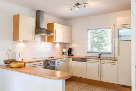 Sophora 8 with pool, Grande villa indépendante, lave-vaisselle, à 800 m de la mer - Photo 22