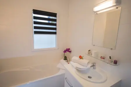 Sophora 8 with pool, Grande villa indépendante, lave-vaisselle, à 800 m de la mer - Photo 27