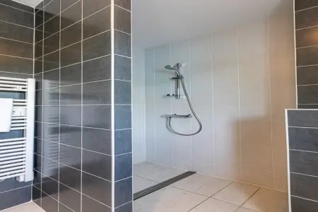 Sequoia 8 with pool, Grande villa indépendante, lave-vaisselle, à 800 m de la mer - Photo 18