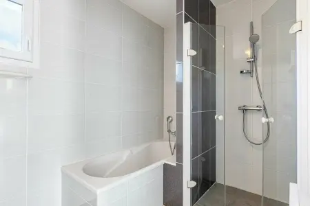 Sequoia 8 with pool, Grande villa indépendante, lave-vaisselle, à 800 m de la mer - Photo 41