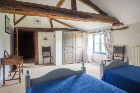 La Tour, Maison de vacances confortable avec piscine privée, Loire - Photo 14