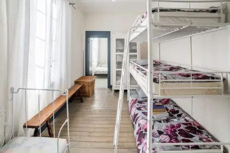 Station Liglet, Demeure rustique à Liglet France avec piscine - Photo 12