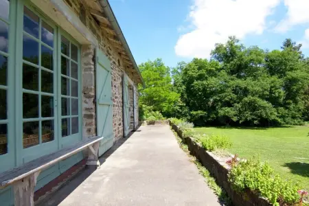 Gite La Forge de Bessous, Charmant cottage avec jardin à Ladignac-le-Long - Photo 21