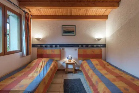 La Marmotte, Chalet au milieu de la Bresse avec terrasse - Photo 3