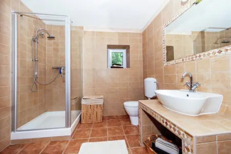 Casa Gracia, Une belle maison en pierre avec vue sur la montagne à Zaton - Photo 25