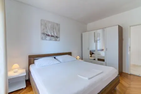 Apartment Martha, Maison de vacances paisible à Senj Lika- Karlovac, Croatie - Photo 2