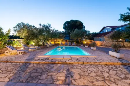 Villa Roko, Luxueuse maison de vacances à Bibinje avec sauna - Photo 7