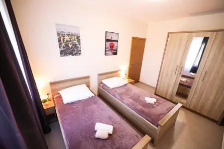 Holiday home Branko, Charmante maison de vacances à Prkos avec piscine - Photo 7