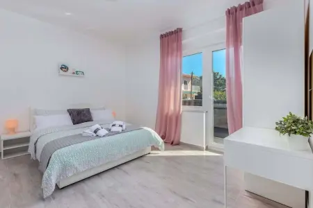 Villa Veronique VVE, Villa moderne à Dramalj avec jacuzzi - Photo 11