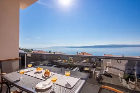 Villa Veronique VVE, Villa moderne à Dramalj avec jacuzzi - Photo 20