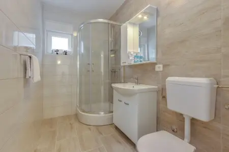 Villa Veronique VVB, Villa moderne avec piscine à Dramalj - Photo 8