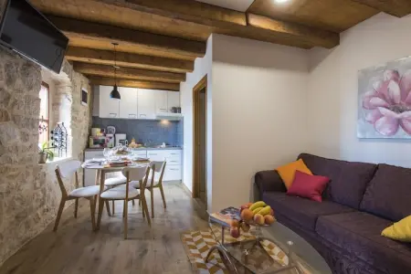 Holiday home Dida Jere, Maison de vacances à la campagne à Šopot avec piscine privée - Photo 1