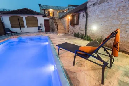 Holiday home Dida Jere, Maison de vacances à la campagne à Šopot avec piscine privée - Photo 16