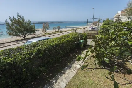 Vacation house Ornella, Maison de vacances de charme avec jardin à Turanj - Photo 37