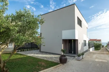 Villa Tuta, Villa de luxe à Pakoštane avec piscine - Photo 10