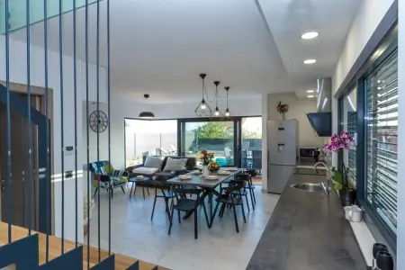 Villa Tuta, Villa de luxe à Pakoštane avec piscine - Photo 11