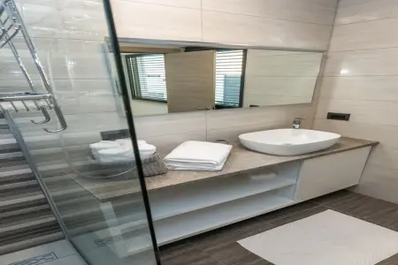 Villa Tuta, Villa de luxe à Pakoštane avec piscine - Photo 28