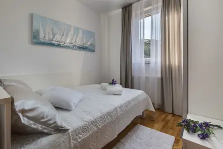 Villa Zlatni Dvori, Spacieuse maison de vacances à Ražanac avec piscine - Photo 22