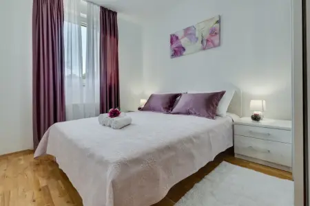 Villa Zlatni Dvori, Spacieuse maison de vacances à Ražanac avec piscine - Photo 24