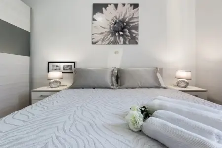 Villa Zlatni Dvori, Spacieuse maison de vacances à Ražanac avec piscine - Photo 25