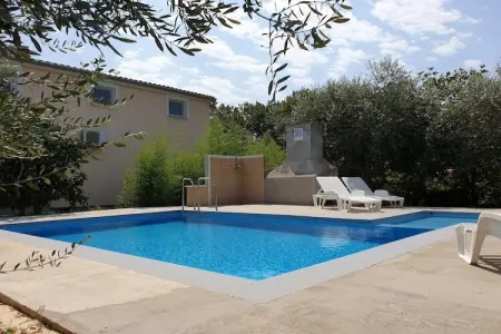 App Musoga 3, Maison de vacances confortable à Banjole avec piscine - Photo 6