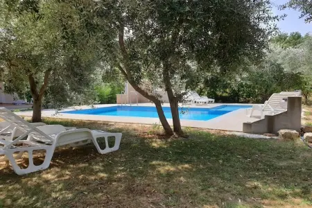 App Musoga 3, Maison de vacances confortable à Banjole avec piscine - Photo 20