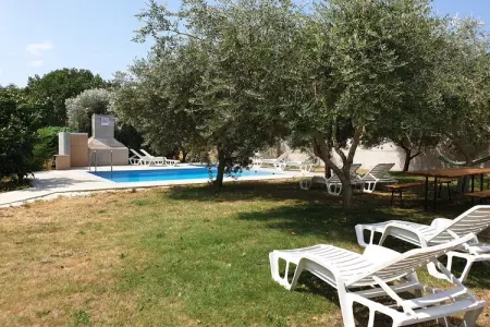App Musoga 3, Maison de vacances confortable à Banjole avec piscine - Photo 21