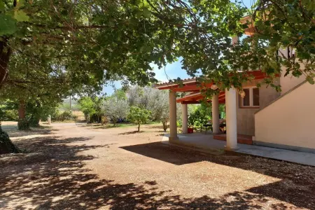 App Musoga 3, Maison de vacances confortable à Banjole avec piscine - Photo 25