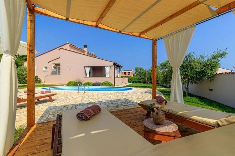 Villa Agri with large Garden and Pool near Pula, Location Gite à Marcana - Photo 9 / 40