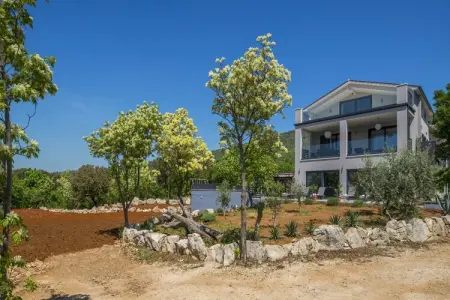 Villa ART Viskovici, Villa exquise à Viškovici avec sauna - Photo 3