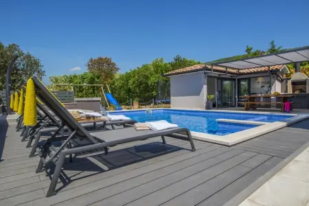 Villa ART Viskovici, Villa exquise à Viškovici avec sauna - Photo 7