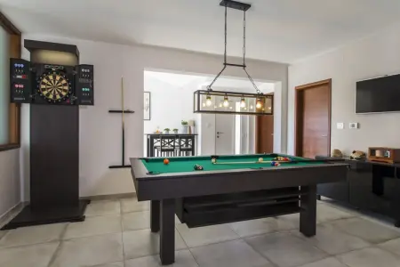 Villa ART Viskovici, Villa exquise à Viškovici avec sauna - Photo 12