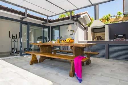 Villa ART Viskovici, Villa exquise à Viškovici avec sauna - Photo 34