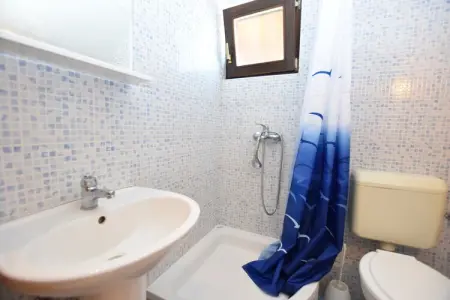 Apartment Angela 2, Charmante maison de vacances avec piscine à Zbandaj - Photo 13