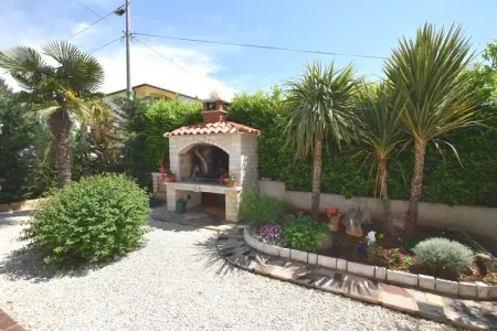 Apartment Angela 2, Charmante maison de vacances avec piscine à Zbandaj - Photo 22