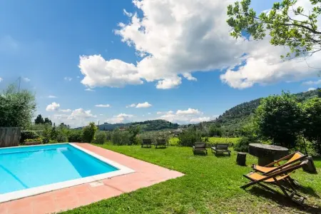 Casa La Ruota, Charmante ferme avec piscine à Bacchereto - Photo 7