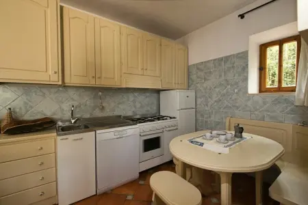 Sassetta Castagno, Spacieuse maison de vacances à Val Canina avec piscine - Photo 12