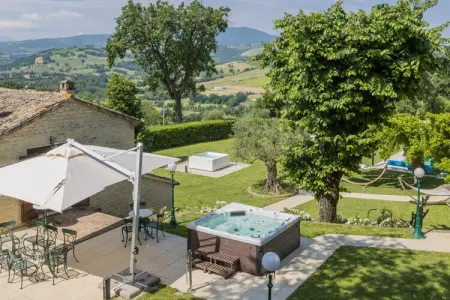 Villa Anna, Villa de campagne avec 2 tourbillons extérieurs et piscine chauffée - Photo 16