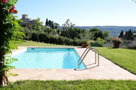Villa Due Olive, Luxueuse villa avec piscine privée à Vasciano, Ombrie - Photo 33