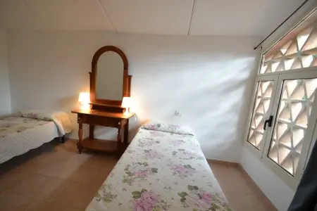 Lidia, Maison de vacances calme à Castagneto Carducci avec jardin - Photo 16