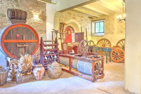 Allium, Ferme moderne à Marsciano avec piscine - Photo 31