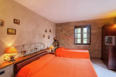 Agriturismo Valle Fiorita, Ferme luxueuse à Aulla avec piscine - Photo 9