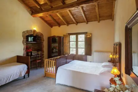 Agriturismo Valle Fiorita, Ferme luxueuse à Aulla avec piscine - Photo 11